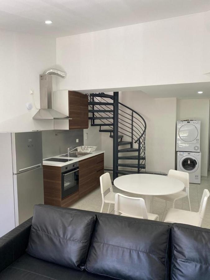 Aparthotel FIVE STARS DUPLEX - 6 Personnes à Marseille Extérieur photo